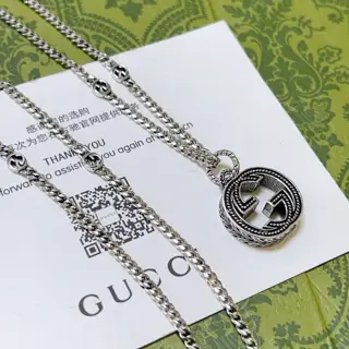 GucciThe latest Gucci necklace with a higher-end chain