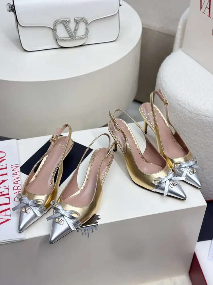 Valentino Small V-buckle bowknot patchwork design high heels