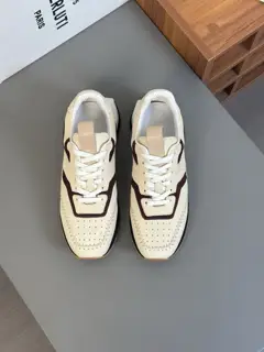 Berluti men’s shoes are handmade. This unique and modern shoe breaks the rules. It uses