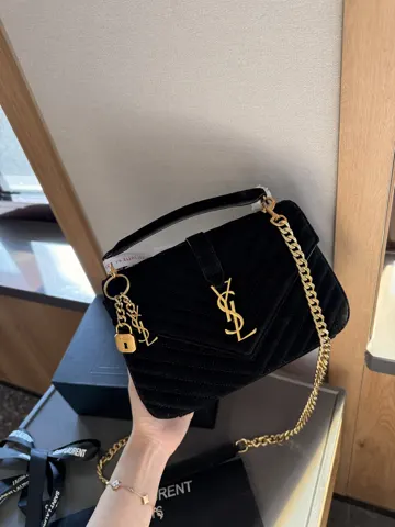 Yves Saint Laurent Bag