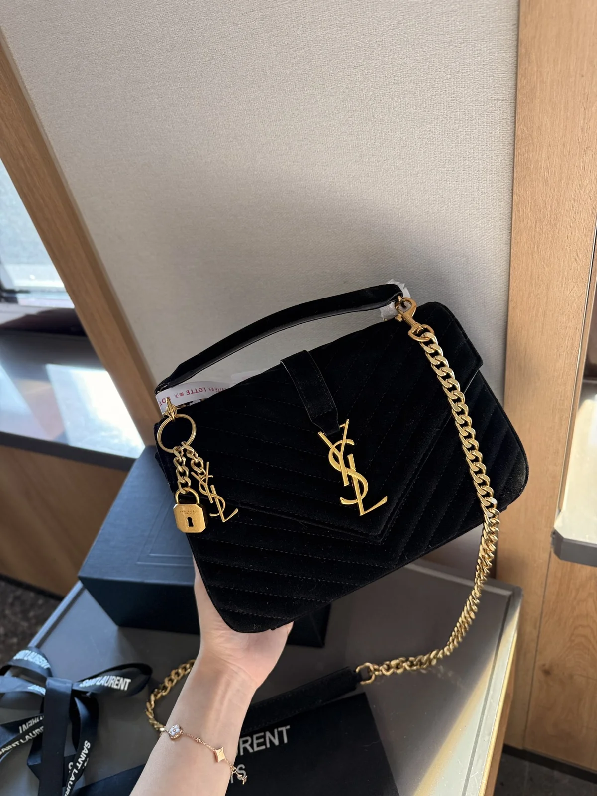 Yves Saint Laurent Bag