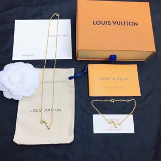 Louis Vuitton Necklace Bracelet