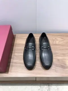 Salvatore Ferragamo men’s leather shoes