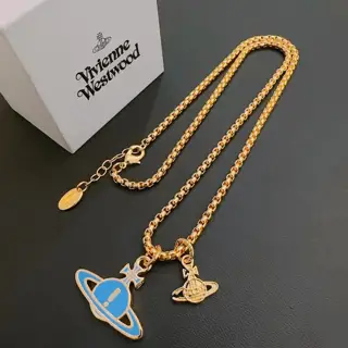 Vivienne Westwood Classic Large Saturn Necklace