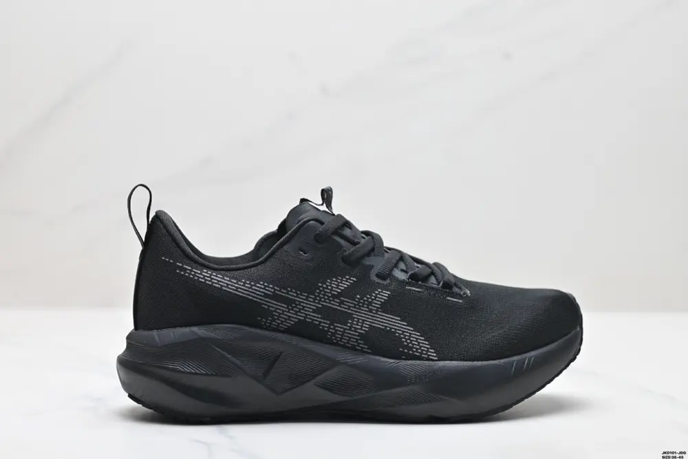 ASICS Novablast 5 lightweight and comfortable fabric shock absorption non-slip 1012B765-100