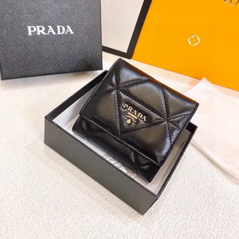 prada Wallet