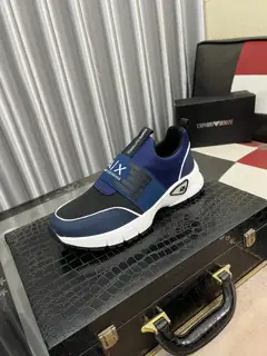 Armani new men’s fashion casual shoes Recommended classic style