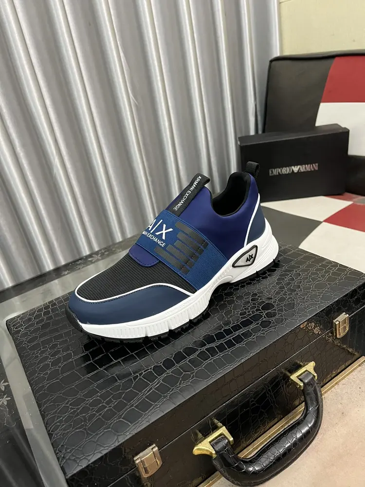 Armani new men’s fashion casual shoes Recommended classic style
