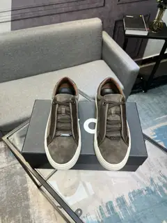 BOSS men’s casual sports shoes series is coming to the counter at the same time