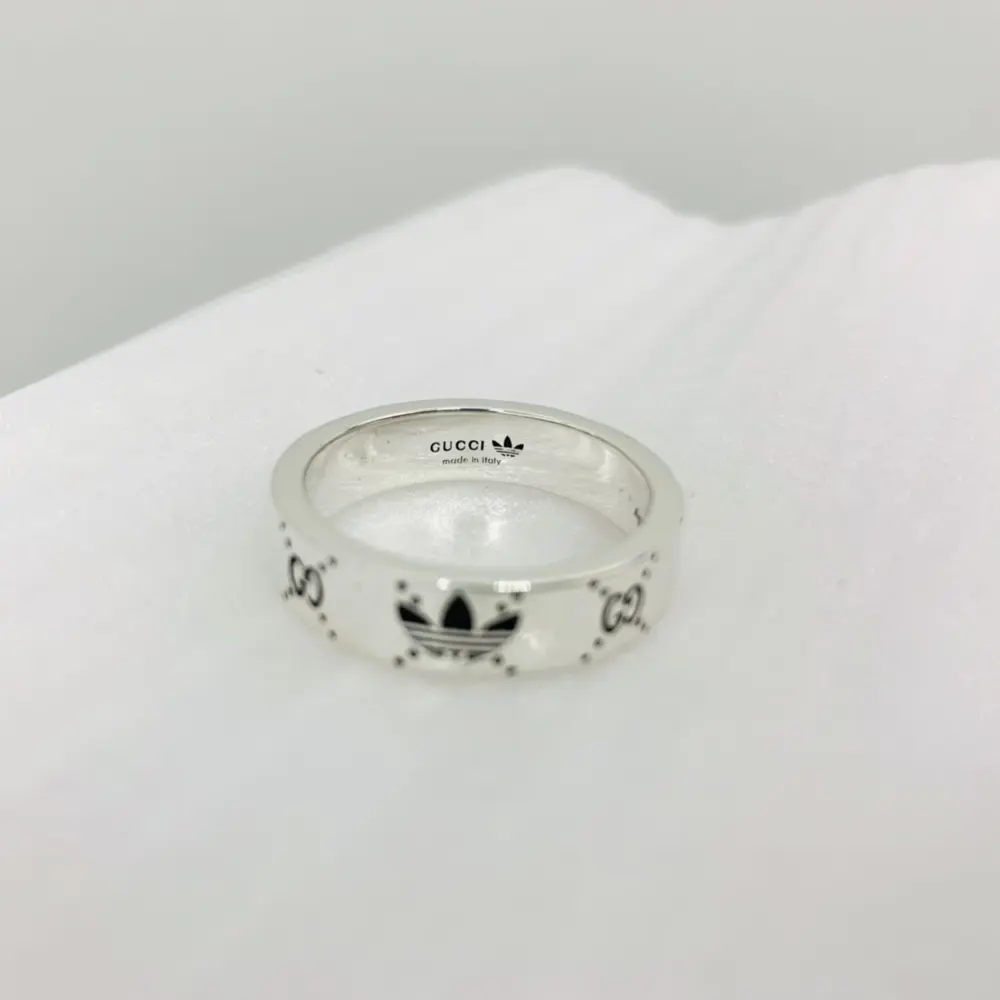 Gucci Clover co-branded ring narrow version