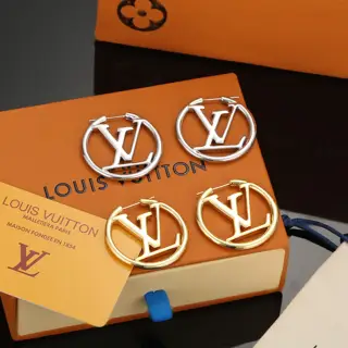 Louis Vuitton Diameter 4cm Diameter 4.3cm Earrings