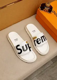 Louis Vuitton popular men’s slippers