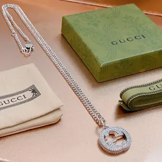 GucciThe latest Gucci necklace with a higher grade chain