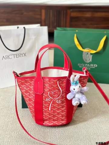 Goyard Tote