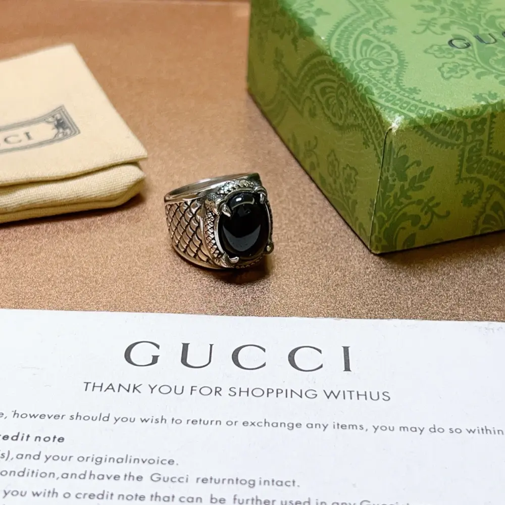 Gucci The latest ring style