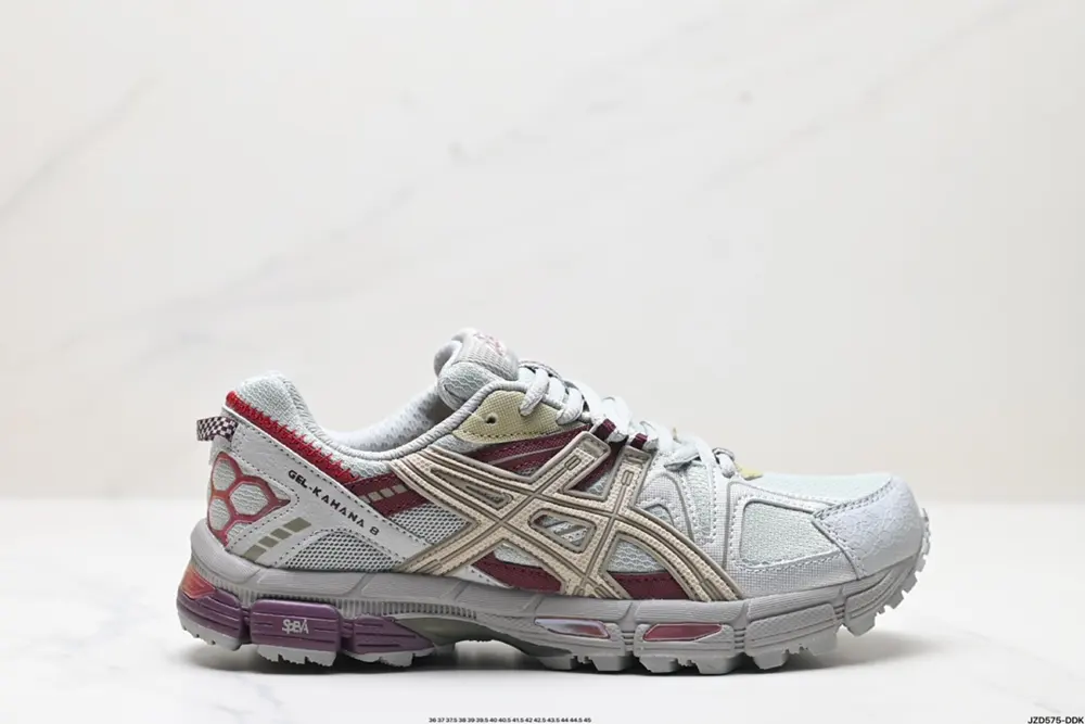 Asics Gel-Kahana 8 FL Asics classic outdoor running shoes. The functional and outdoor styles 1012A978-002