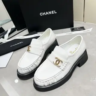 Chanel thick-soled loafers