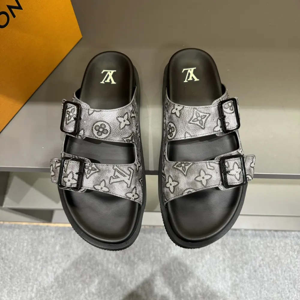 Louis Vuitton Oblique thick-soled slippers and sandals