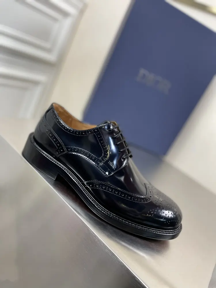 Dior Size: 39 40 41 42 43 44 Shoes