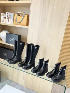 Women’s shoes Original sports shoes PRADA New Prada 2024 Fall/Winter catwalk boots Original
