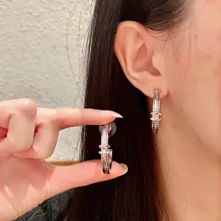 Chanel second-hand earrings