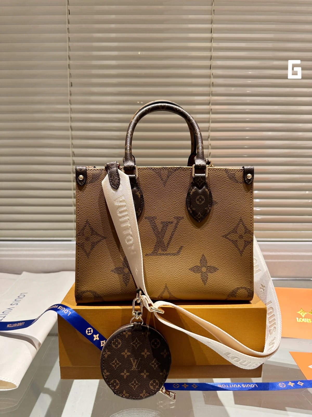 Louis Vuitton OnTheGo