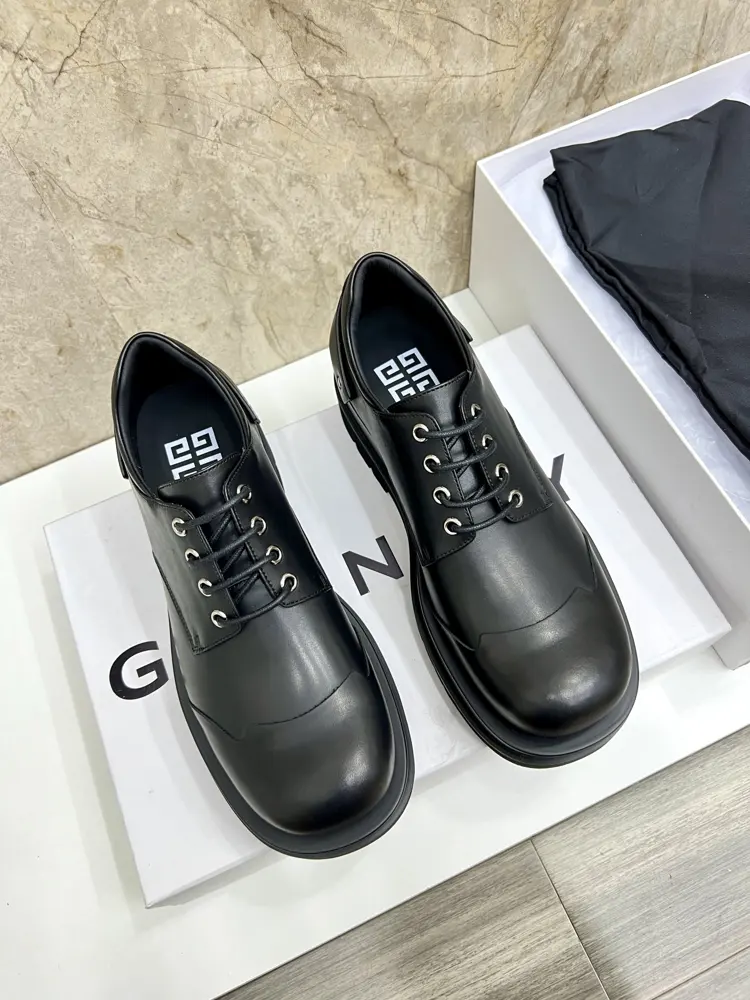 Givenchy formal leather shoes
