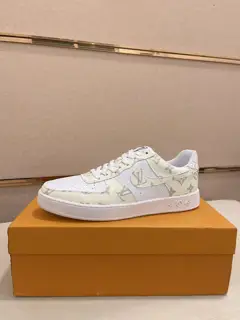 Louis Vuitton casual shoes upper Italian imported cowhide