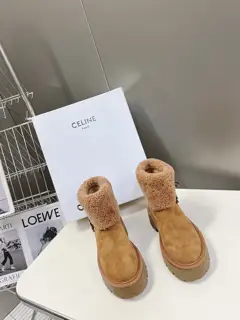 CELINE Lisa’s Martin boots