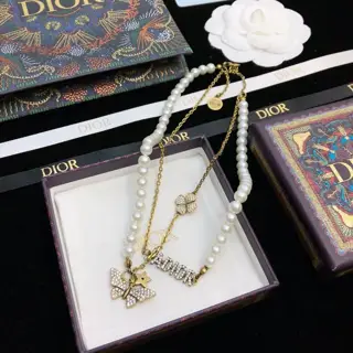 Dior necklace