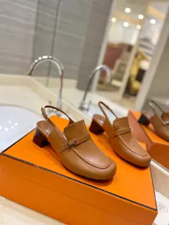 Hermès Spring and Summer Mule Slippers New Product
