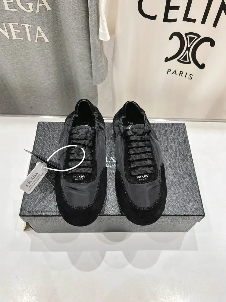 Prada thin-soled Dexter 25ss show model