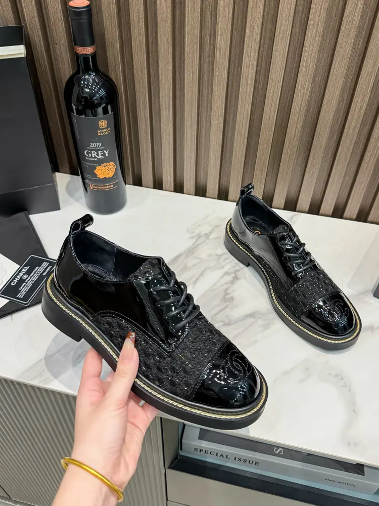 Chanel early spring small leather shoes