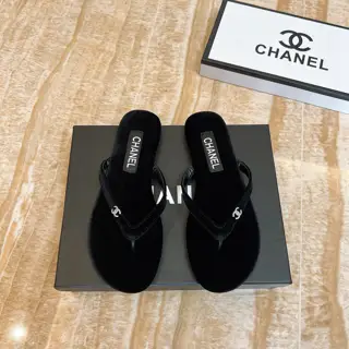 Chanel flip-flops Slippers