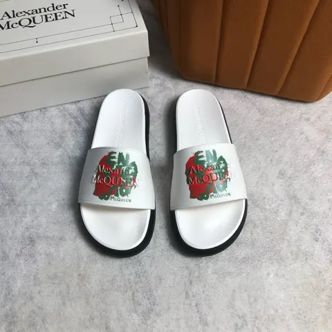 Alexander McQUEEN flip flops