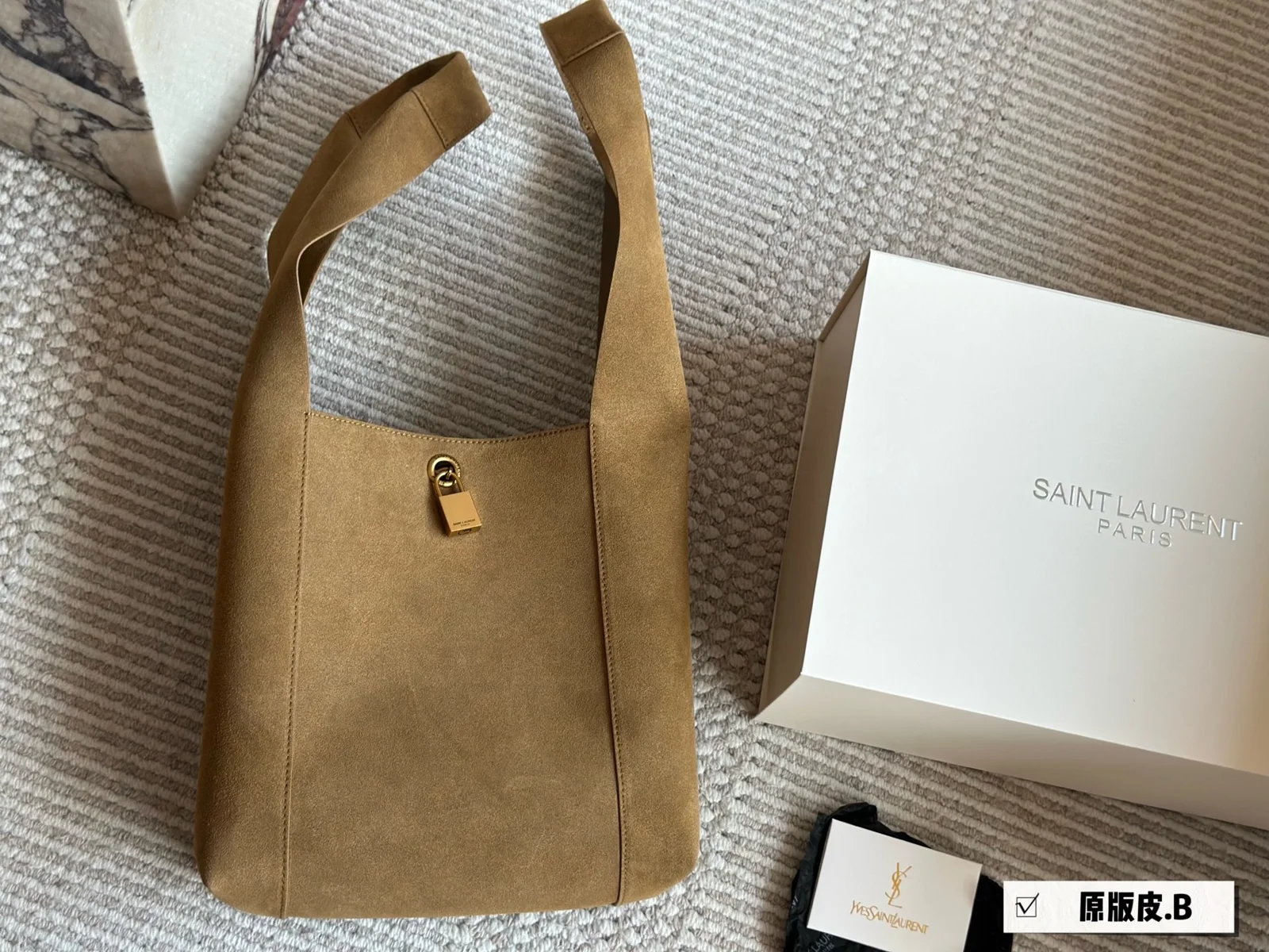 Yves Saint Laurent Bag