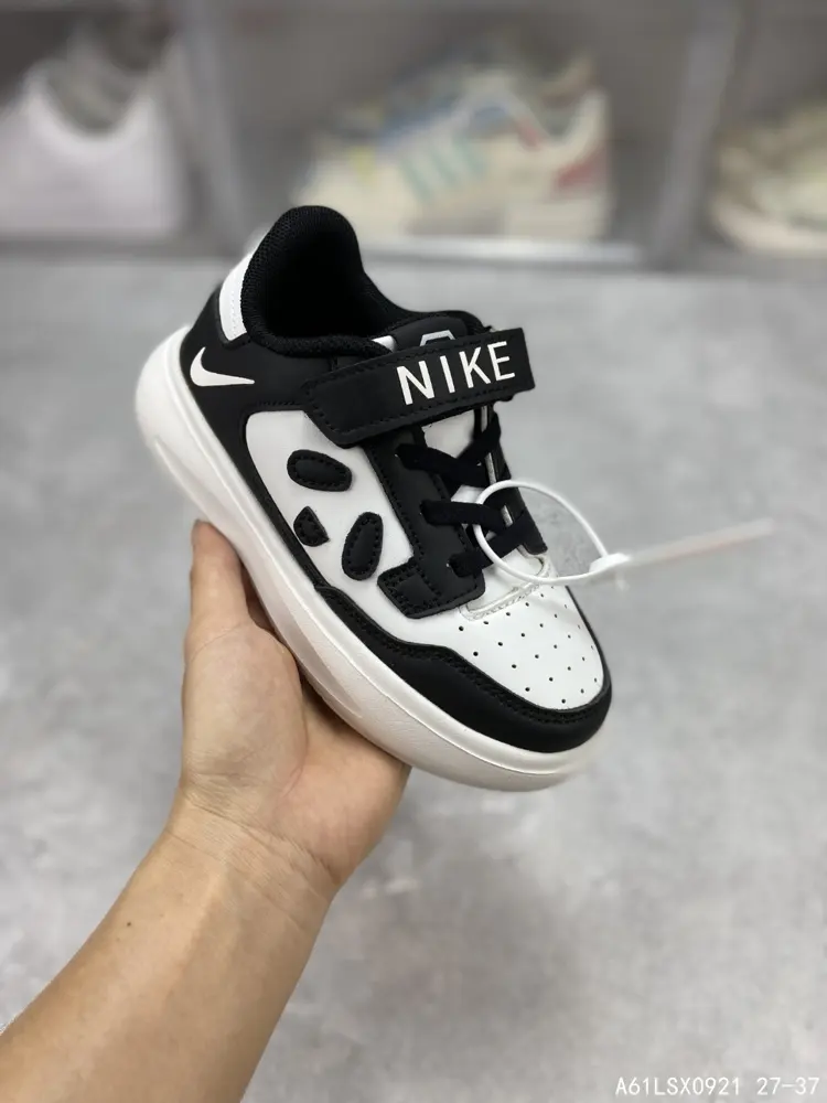 Nike low-top versatile thick-soled height-enhancing casual children’s sports sneakers CI0919