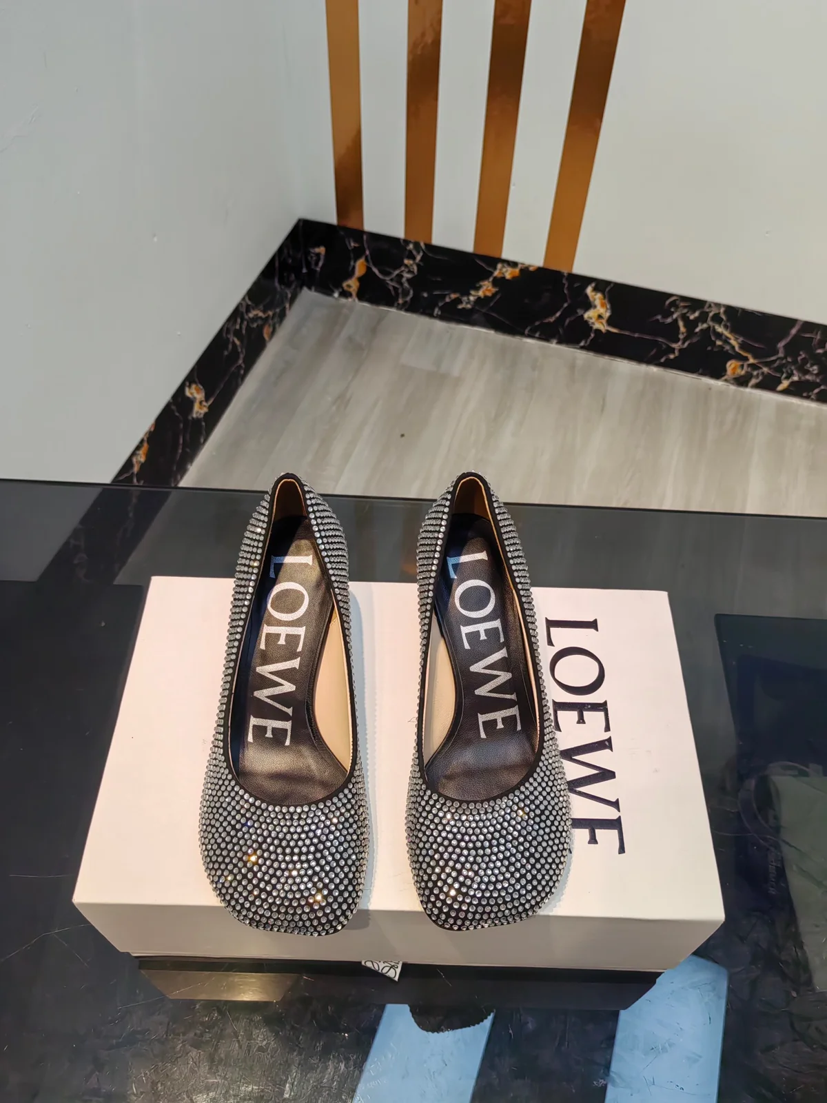 Women’s shoes