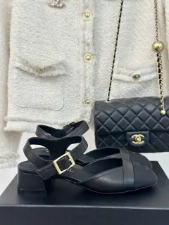 Chanel color-blocked double C thick-heeled sandals