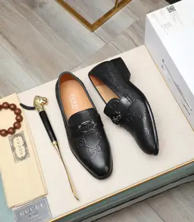 Gucci formal leather shoes Italy imported cowhide + top imported water-dyed cowhide lining