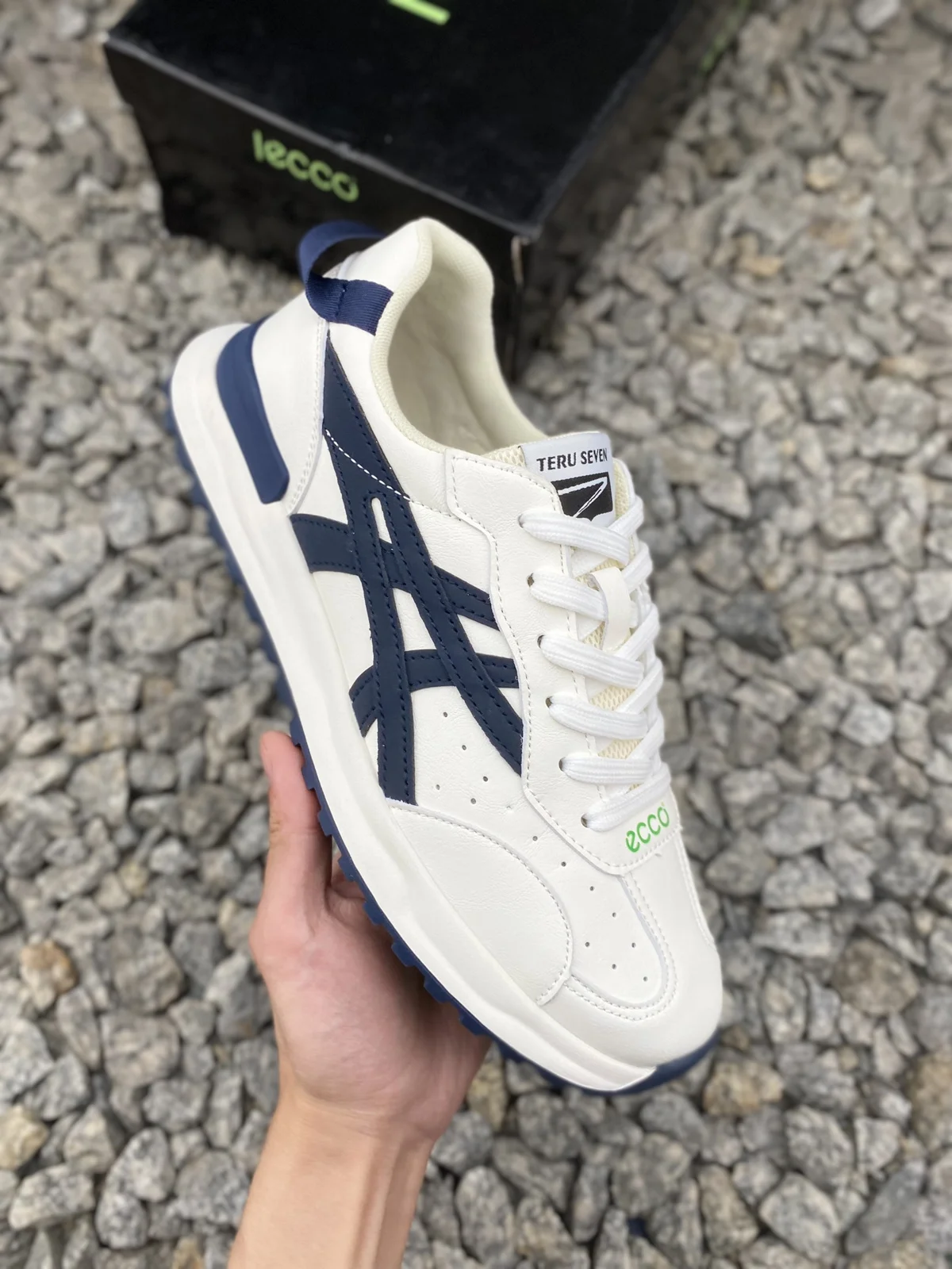 ECCO new versatile casual style Shoes