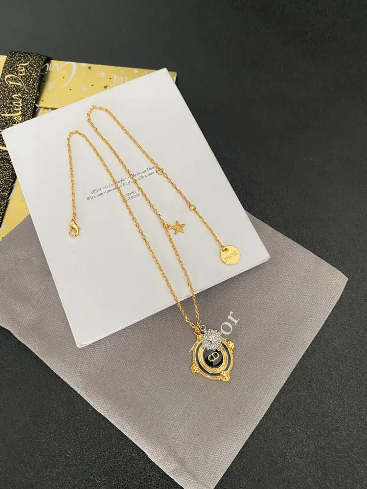Dior vintage necklace