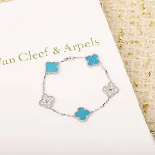 Van Cleef & Arpels five-flowered diamond bracelet