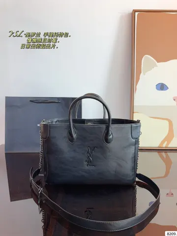 Yves Saint Laurent Bag