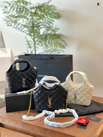 Yves Saint Laurent Bag