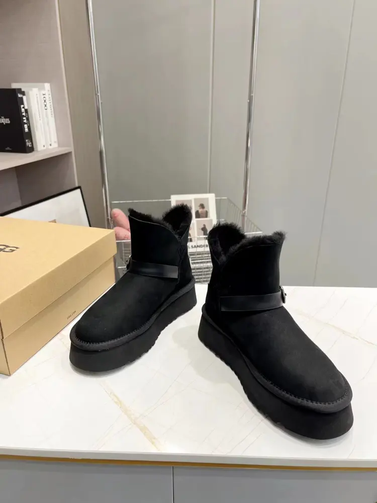 UGG Longfeng A-grade leather and fur