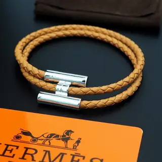 HERMES men’s double-circle leather bracelet