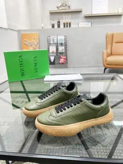 BOTTEGA VENETA popular sports shoes