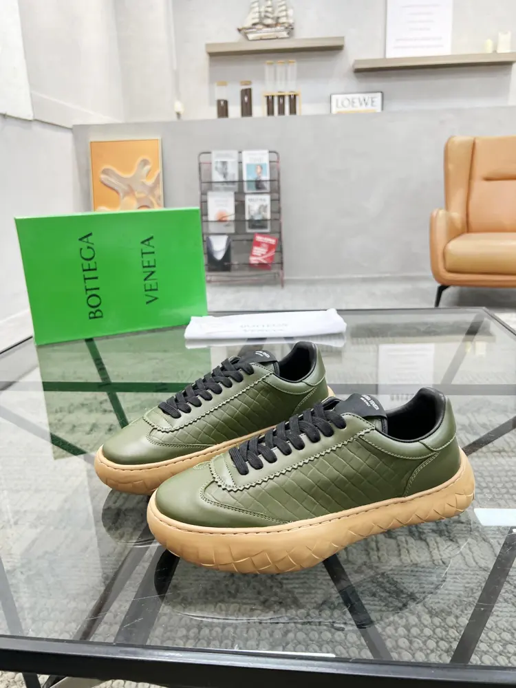 BOTTEGA VENETA popular sports shoes