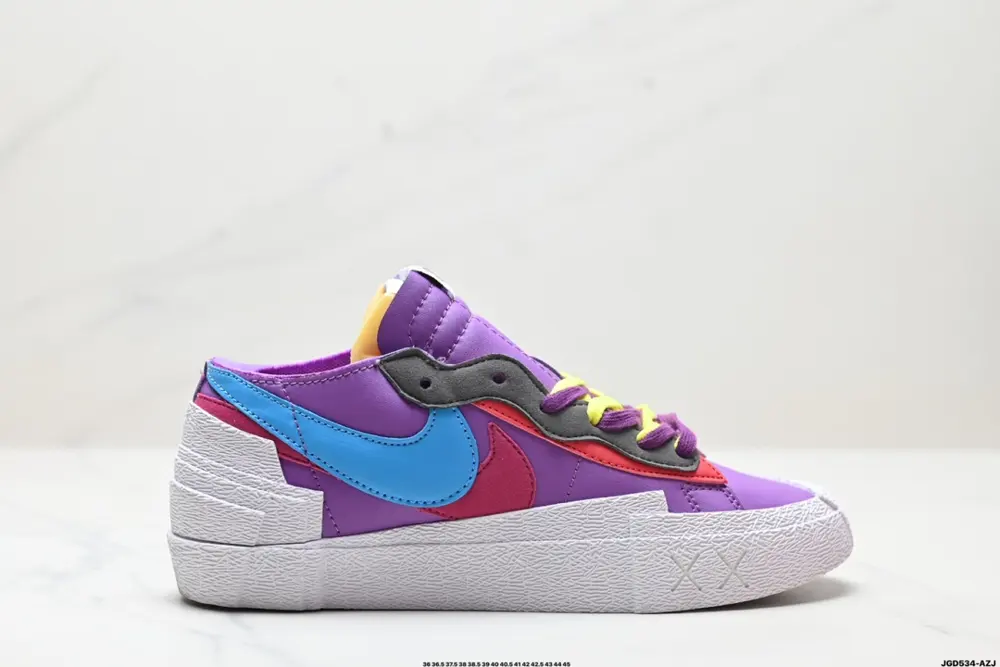 Sacai x Nike Blazer Mid Sneakers DM6443-100